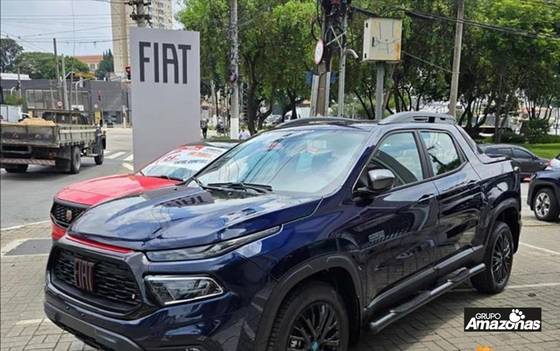 FIAT TORO 1.3 TURBO 270 HYBRID ULTRA AT6 FIAT TORO 1.3 TURBO 270 HYBRID ULTRA AT6